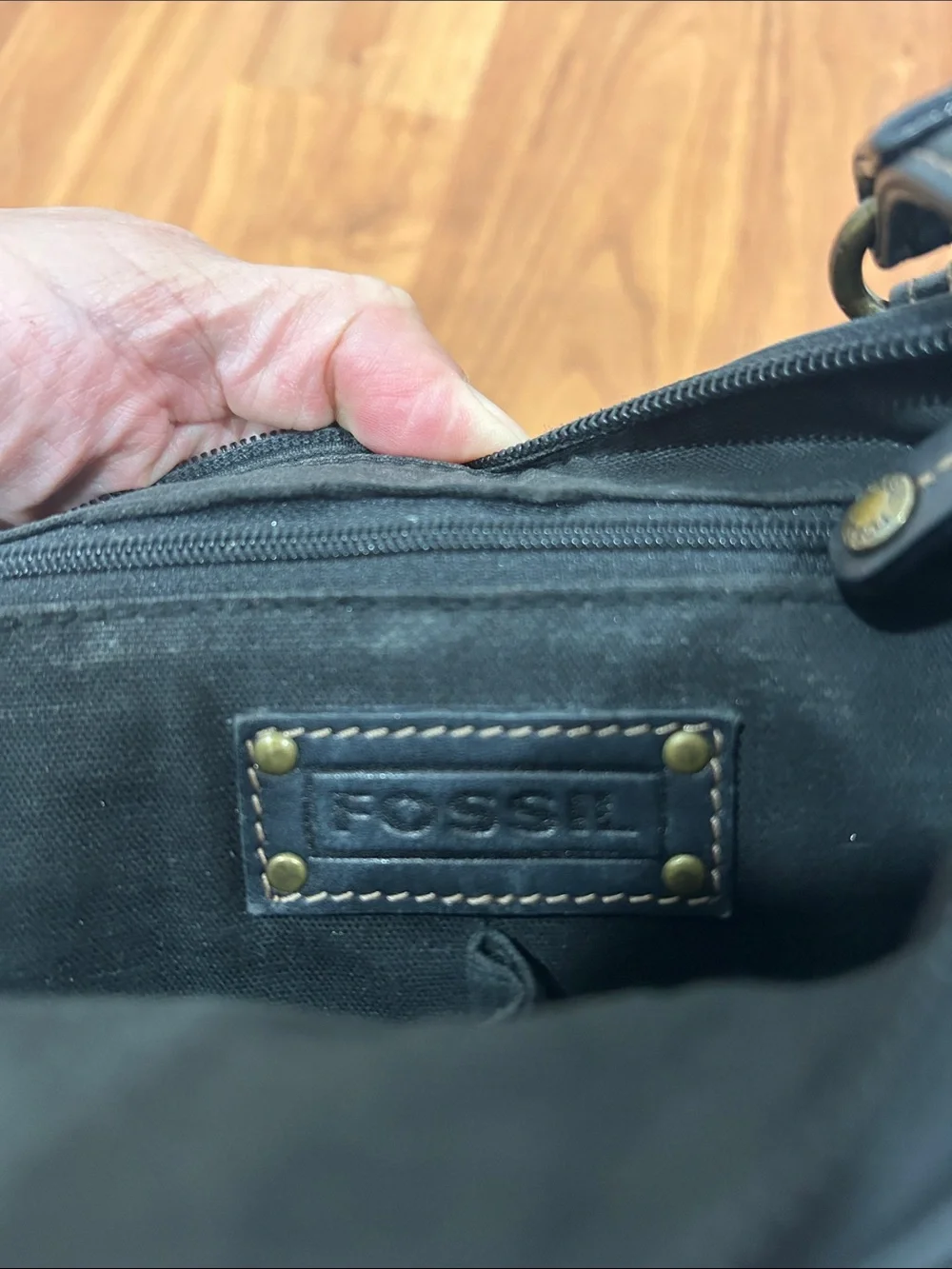 Fossil Black Leather Messenger Crossbody Bag